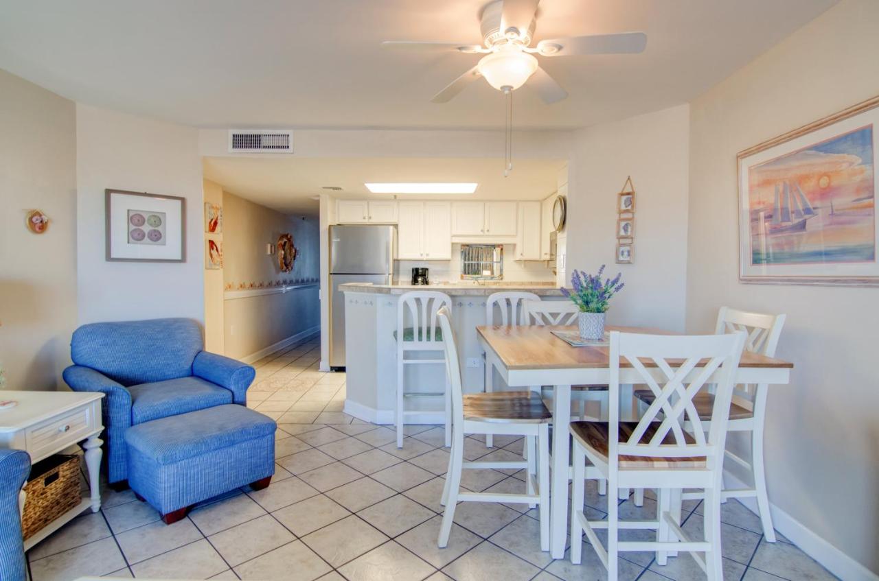 One-Bedroom Suite at Forest Dunes Resort
