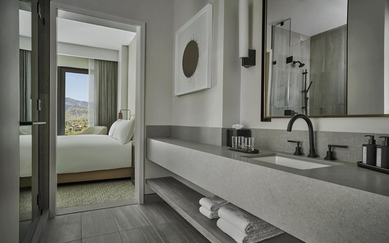 One Bedroom Deluxe Peak King Residence at Pendry Park City