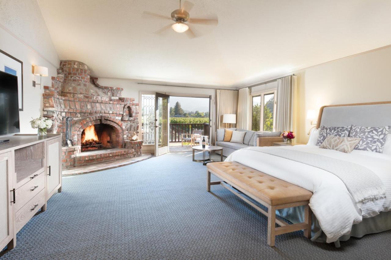 King Vineyard View Collection Spa at Harvest Inn