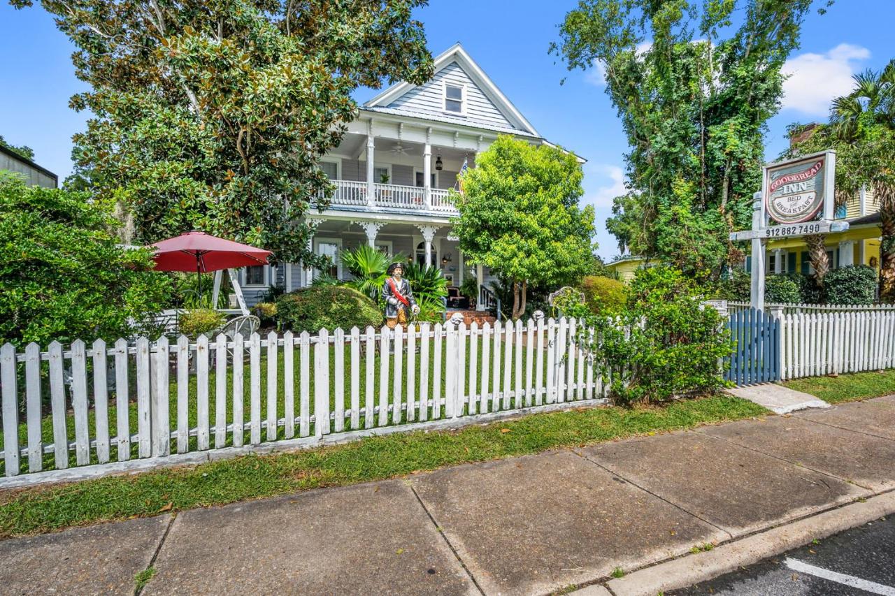 | Goodbread House Bed and Breakfast
