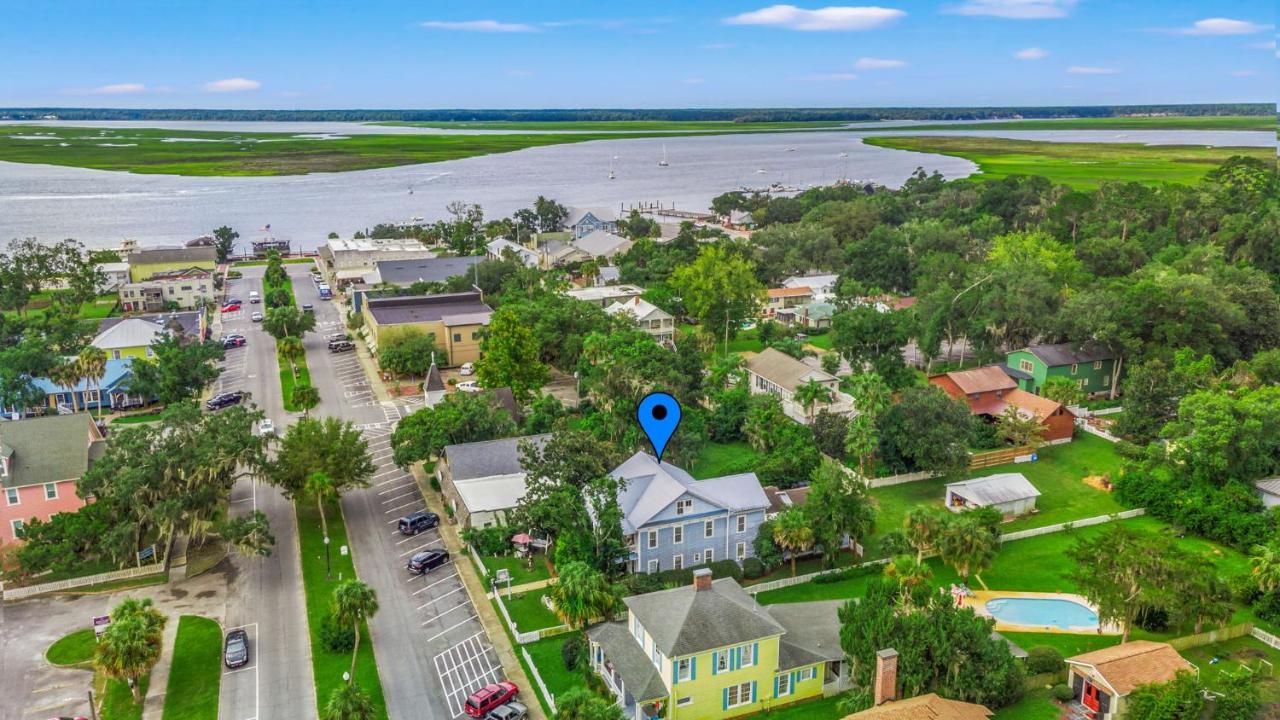 | Goodbread House Bed and Breakfast