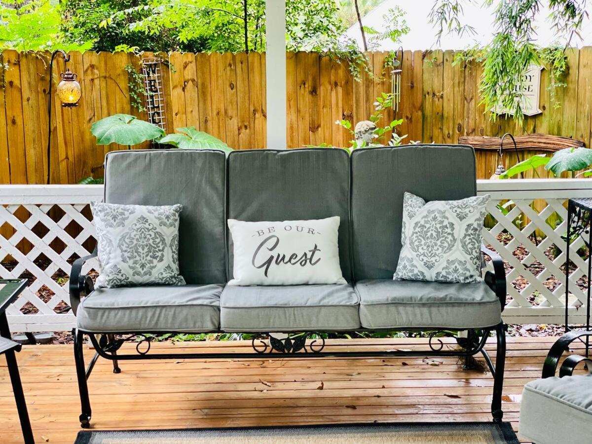 | Grady House Bed and Breakfast
