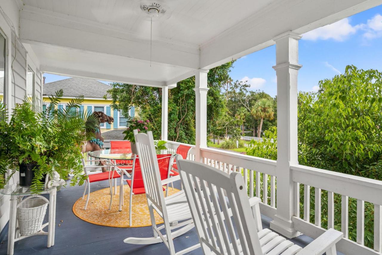 | Goodbread House Bed and Breakfast