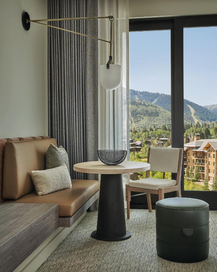 Four Bedroom Peak Residence 3 Kings and Bunks at Pendry Park City