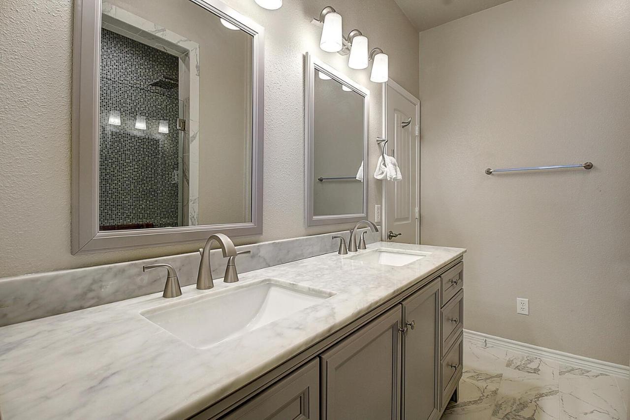 | Meridian Condos 1