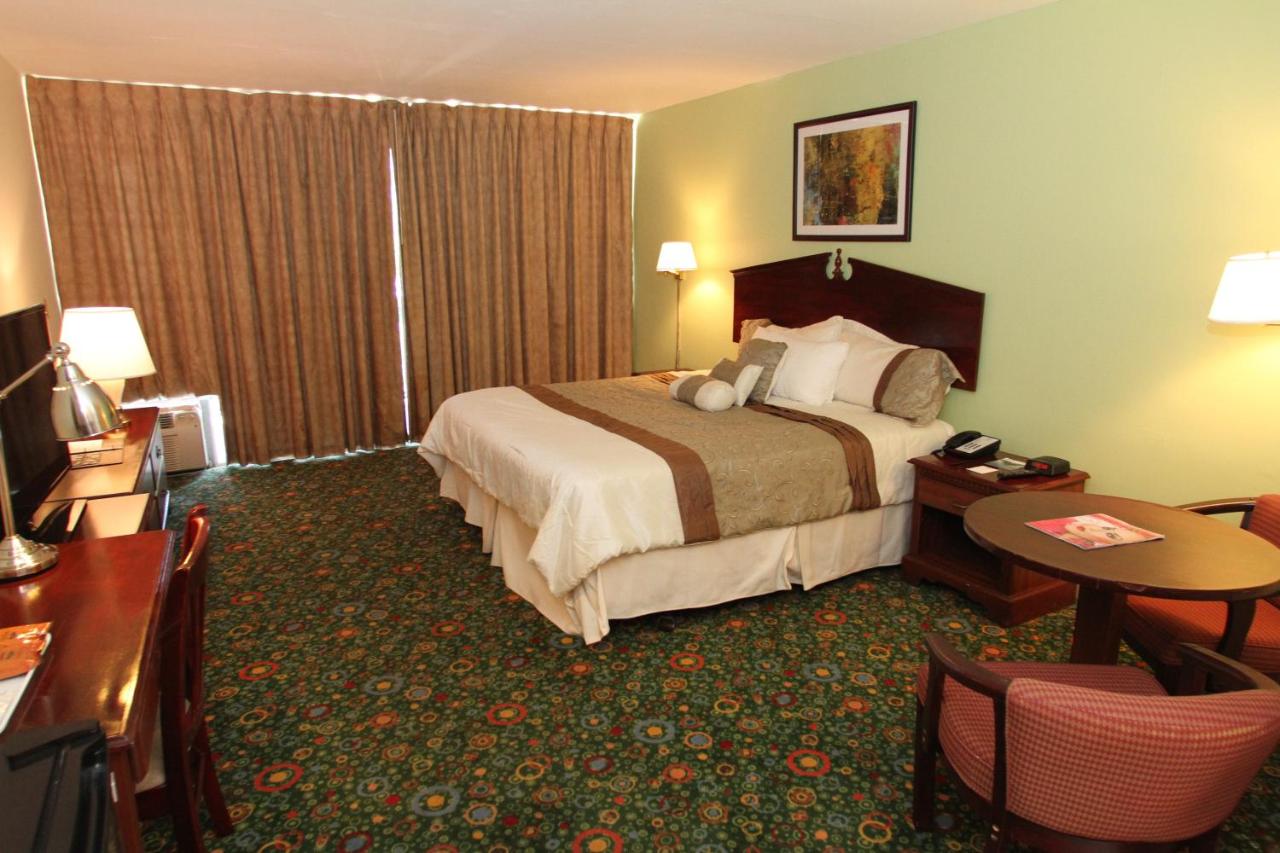  | Hotel Chateaubleau