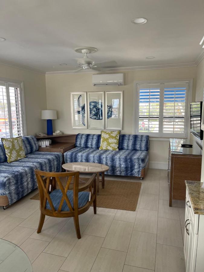 | High Noon Beach Resort