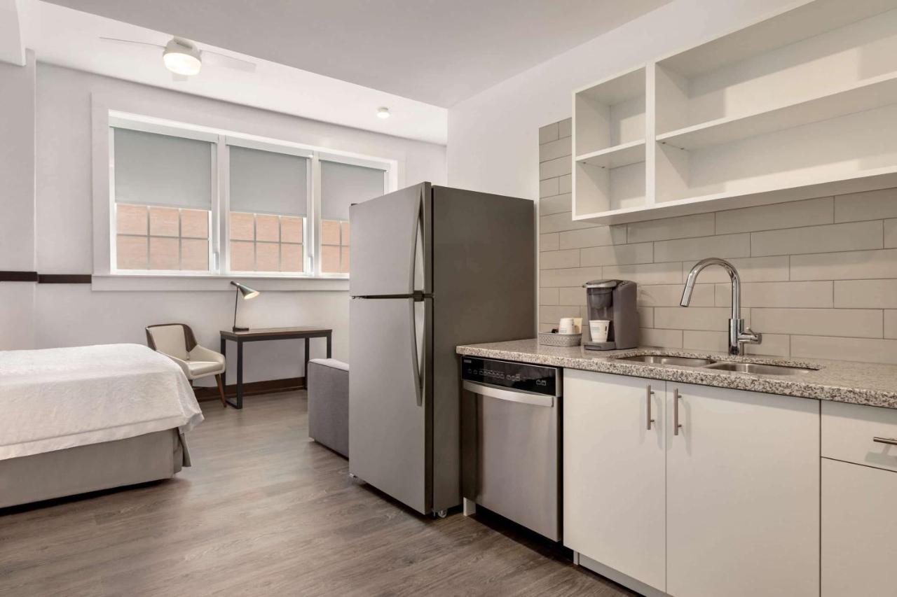 Queen Room, Mobility and Hearing Impaired Accessible, Non-Smoking at Leavenworth Local Hotel