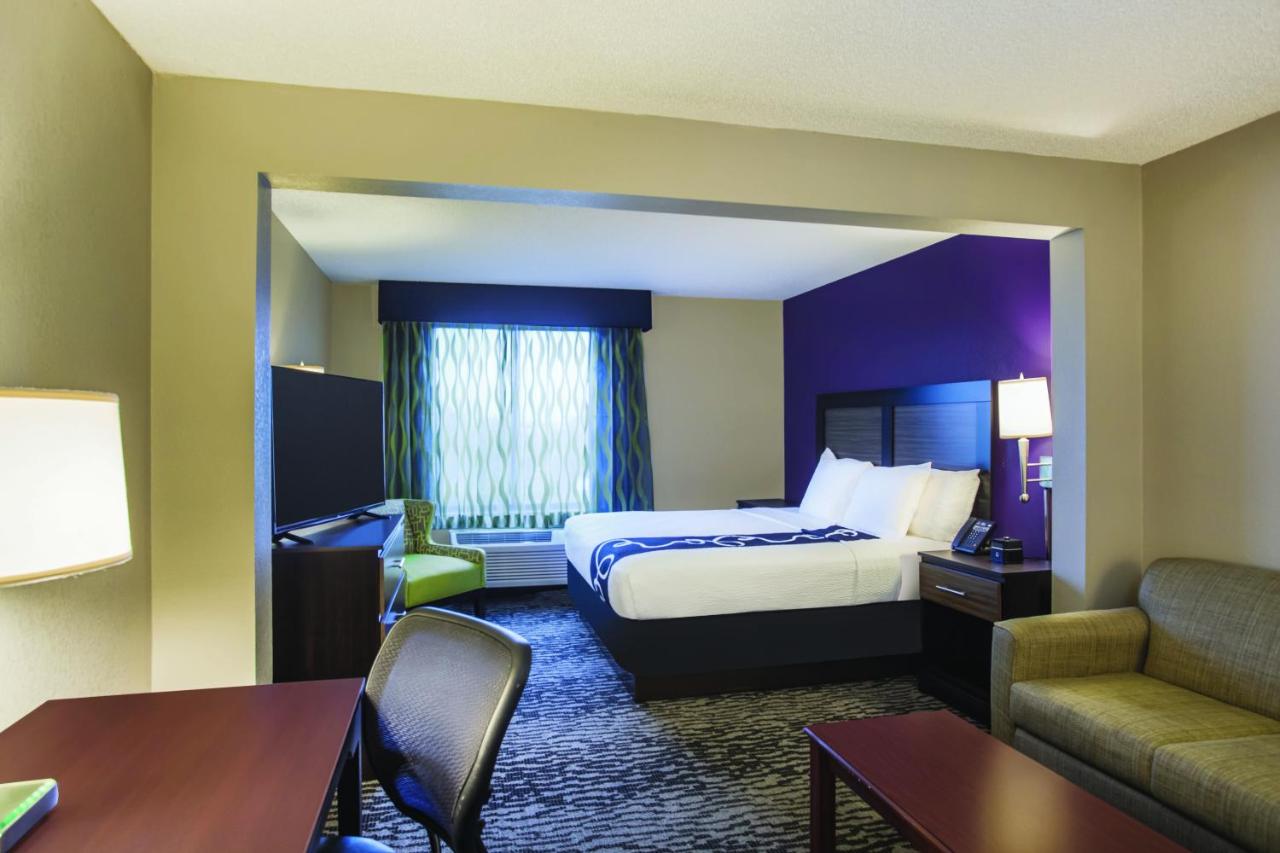 Executive King Room - Non-Smoking at La Quinta Inn & Suites by Wyndham Clearwater South
