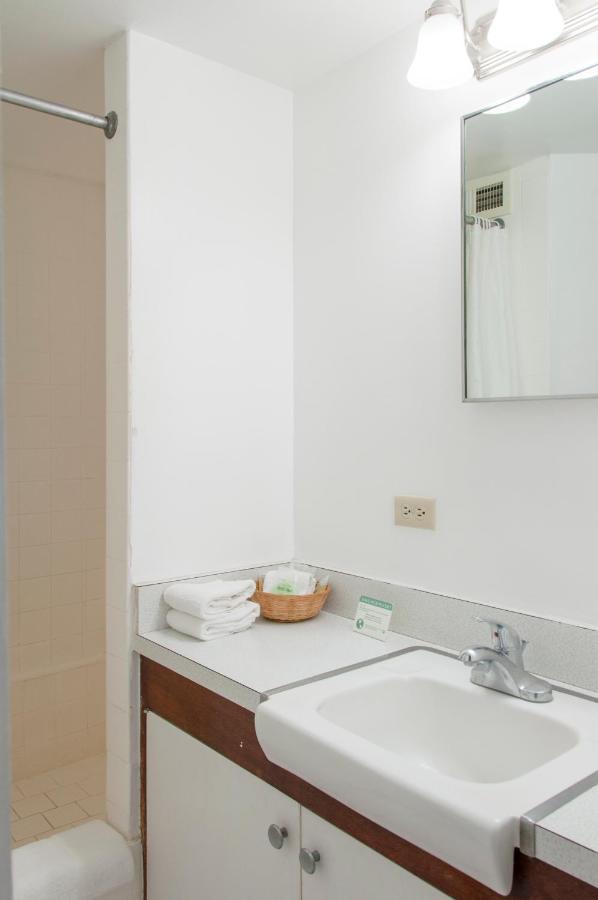 | Holiday Surf Hotel (with full kitchen)