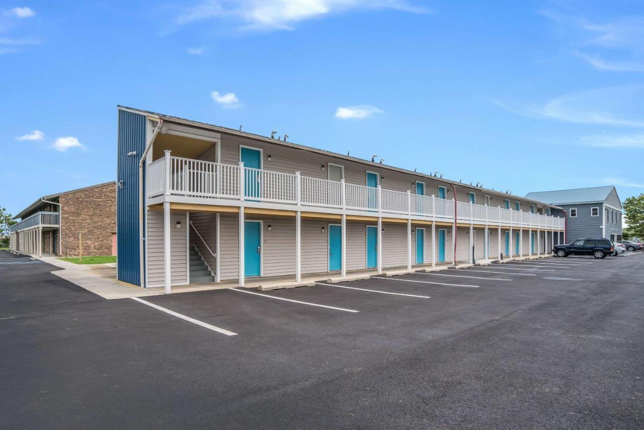  | Rodeway Inn at Somers Cove Marina