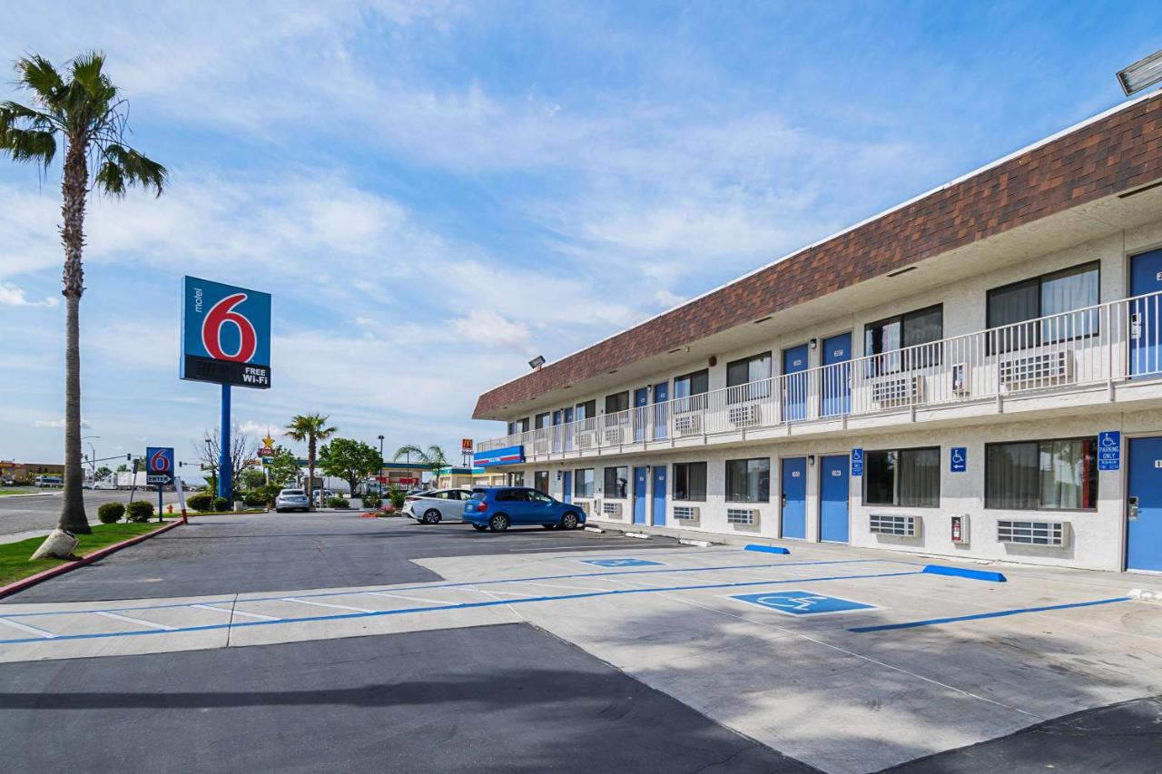 | Motel 6 Lost Hills / Buttonwillow Racetrack