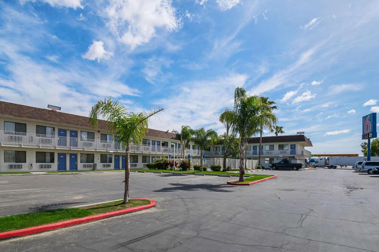 | Motel 6 Lost Hills / Buttonwillow Racetrack