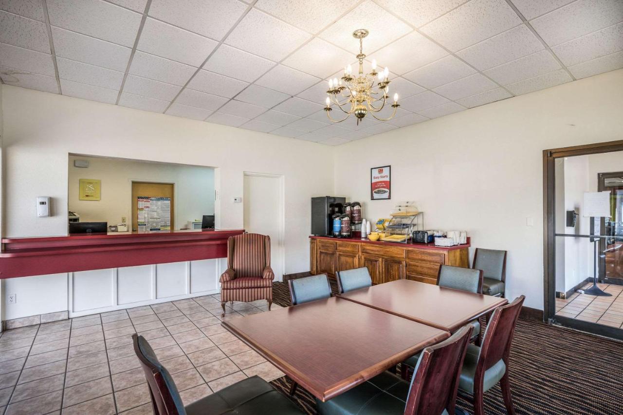 | Suburban Studios Middlesboro