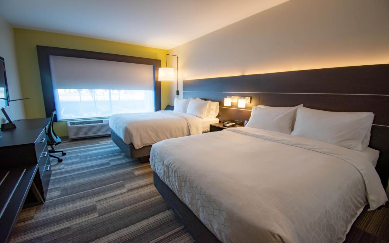 Queen Room with Two Queen Beds - Non-Smoking at Holiday Inn Express & Suites Tonawanda - Buffalo Area, an IHG Hotel
