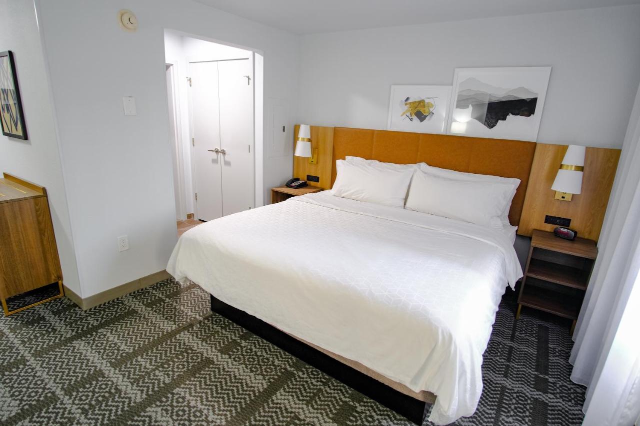 Standard Suite at Staybridge Suites Quantico-Stafford by IHG