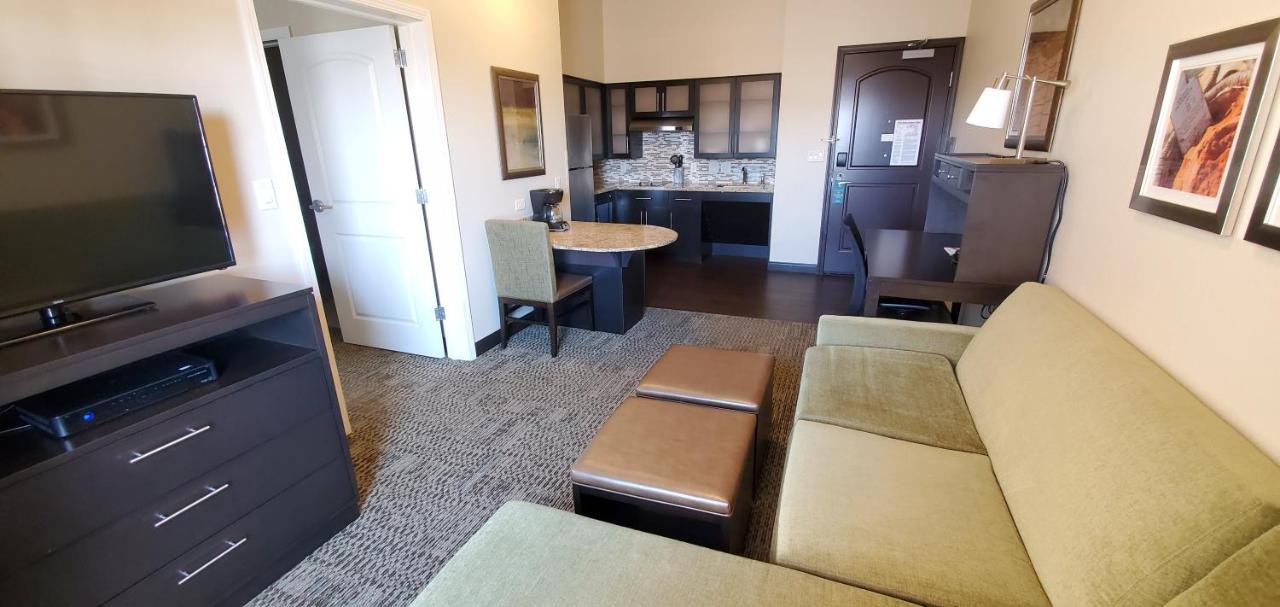 One-Bedroom Queen Suite - Disability Access Hearing Accessible at Staybridge Suites Eau Claire - Altoona, an IHG Hotel