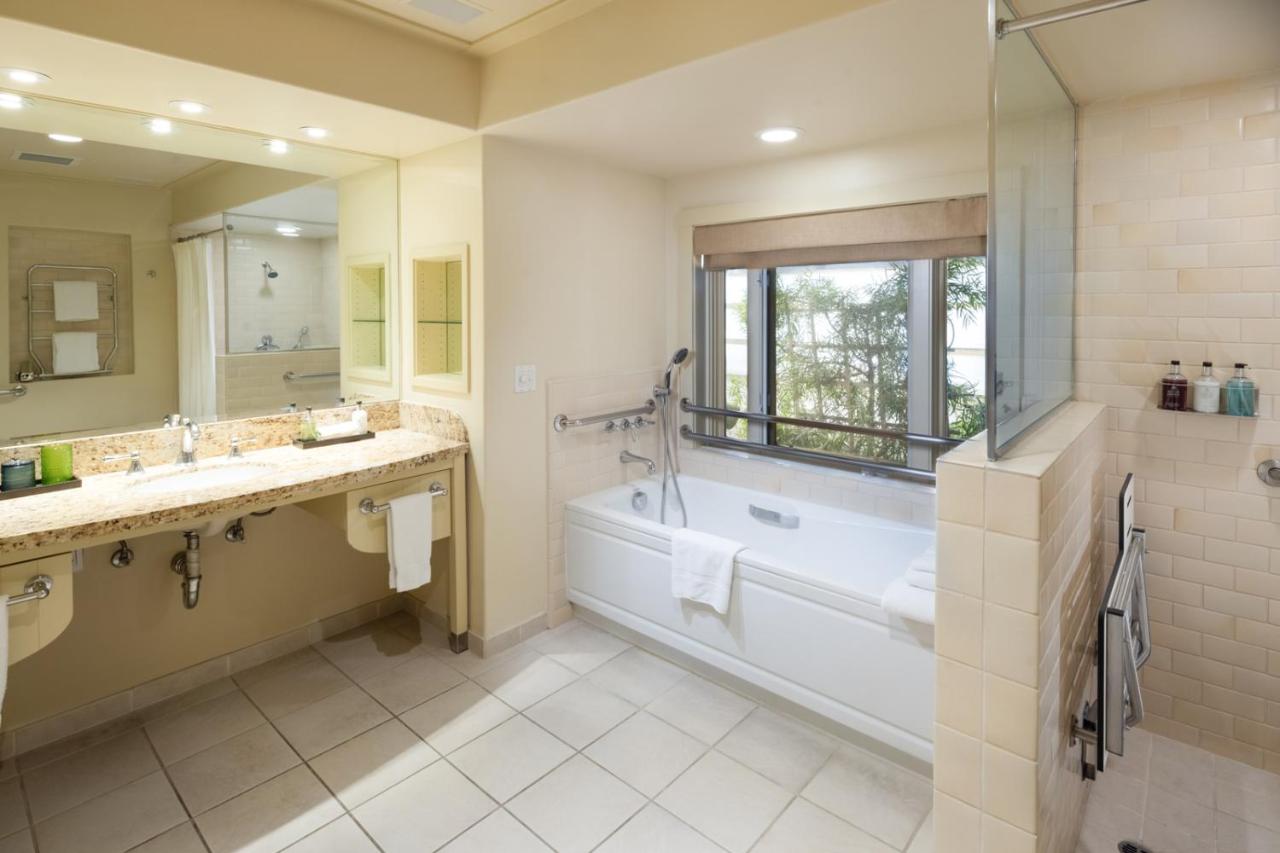 Double Junior Suite - Disability Access at The Quail