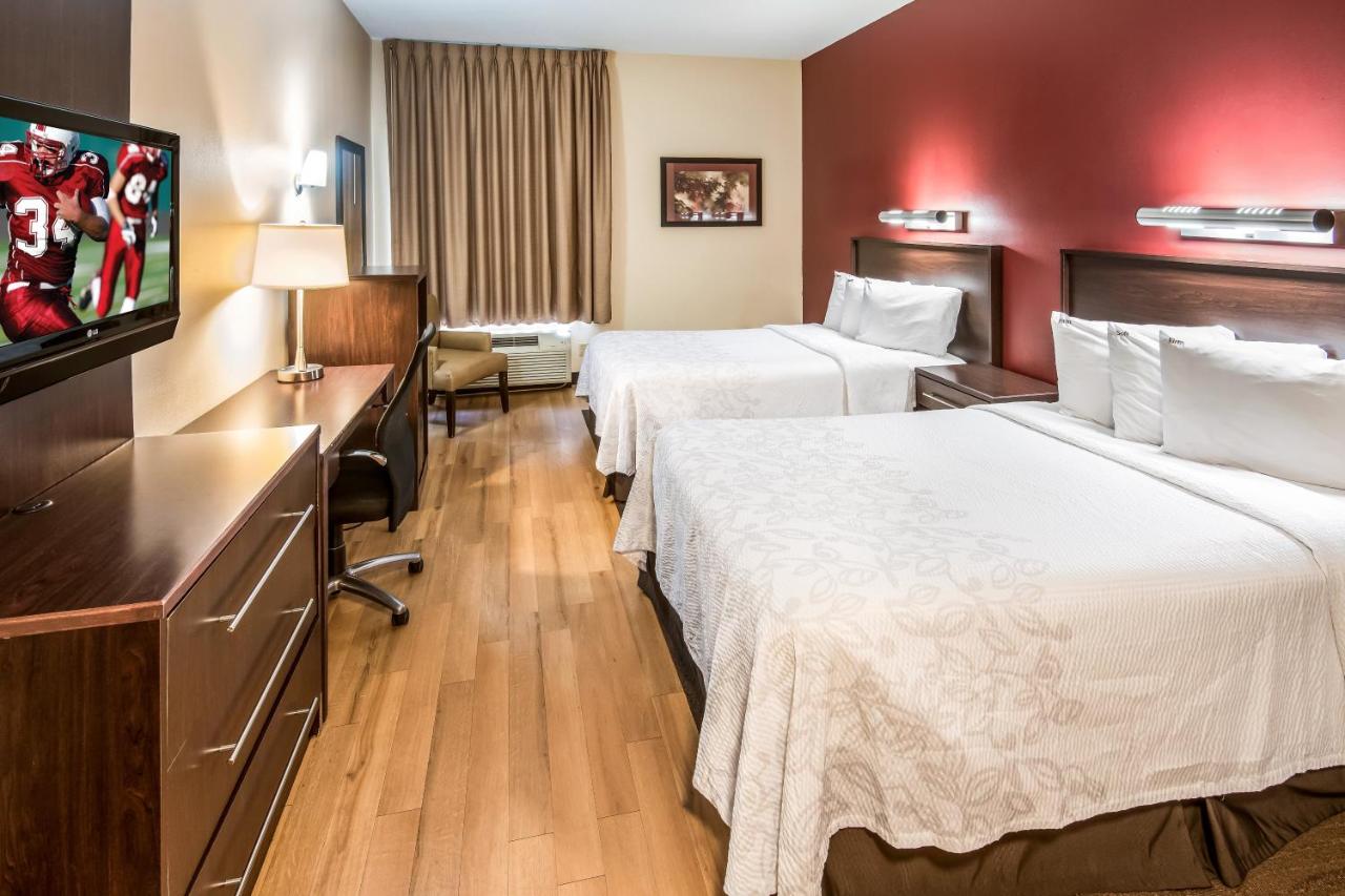 | Red Roof Inn PLUS+ South Deerfield - Amherst