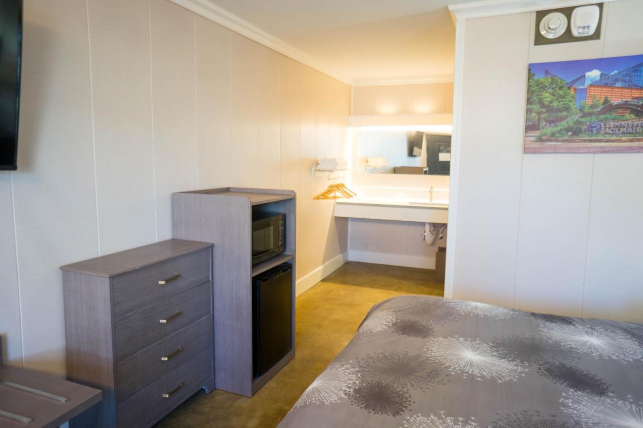 Standard Double Room at Stay Express Inn Chattanooga