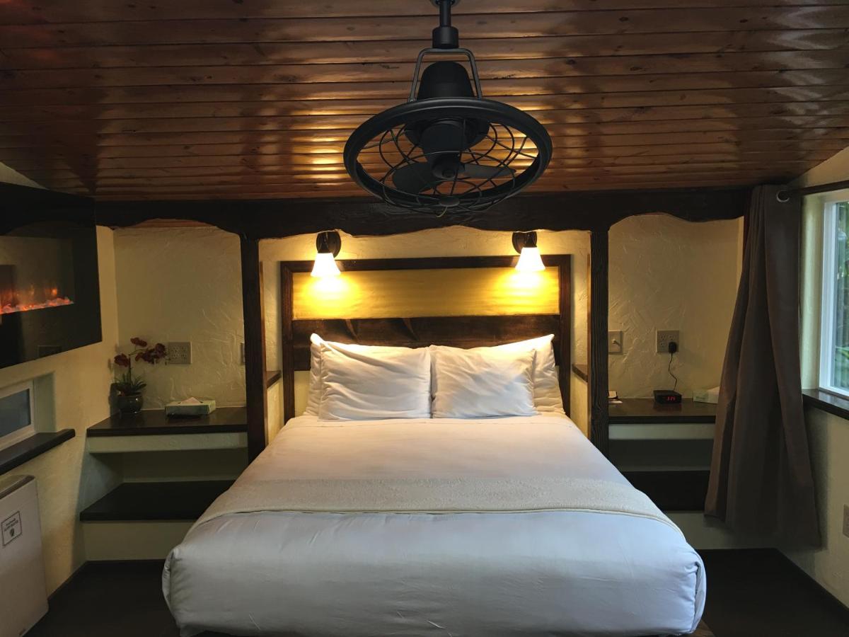 | Chalet Kilauea