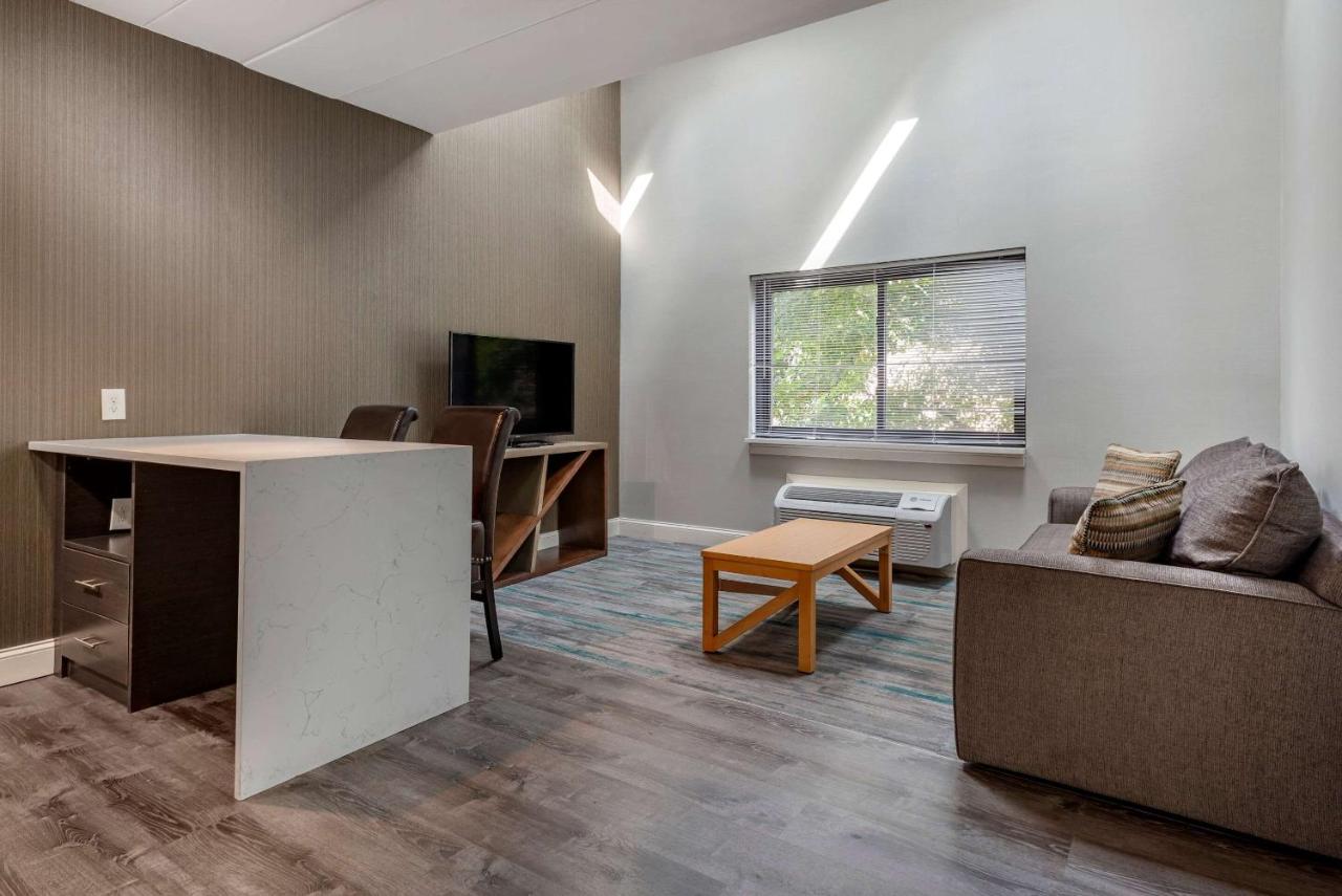 King Suite - Non-Smoking at Somerset Lofts, Ascend Hotel Collection