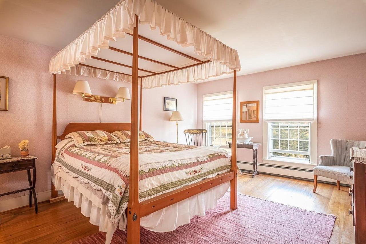 | Franklyn Farm Inn