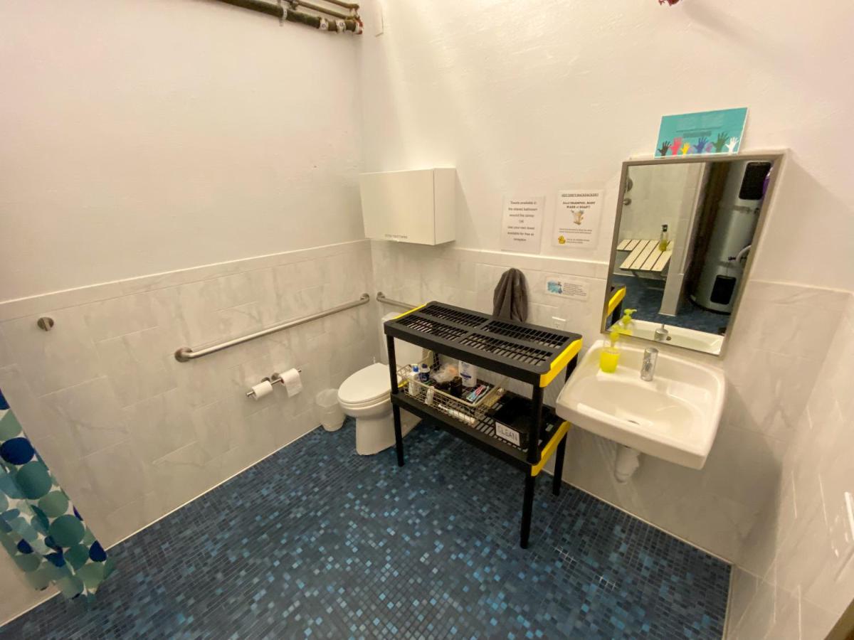  | ITH Pacific Tradewinds Hostel