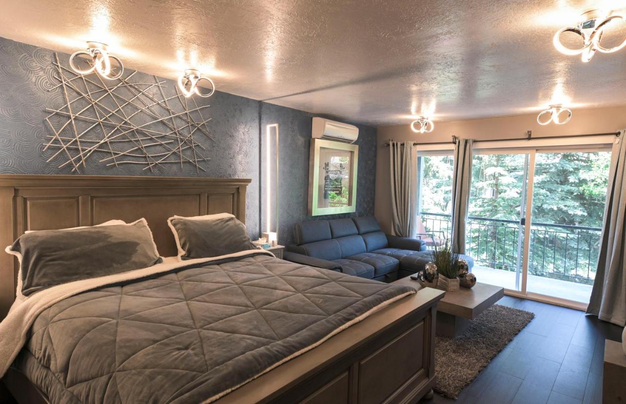 Junior Suite at Treasure Mountain Inn