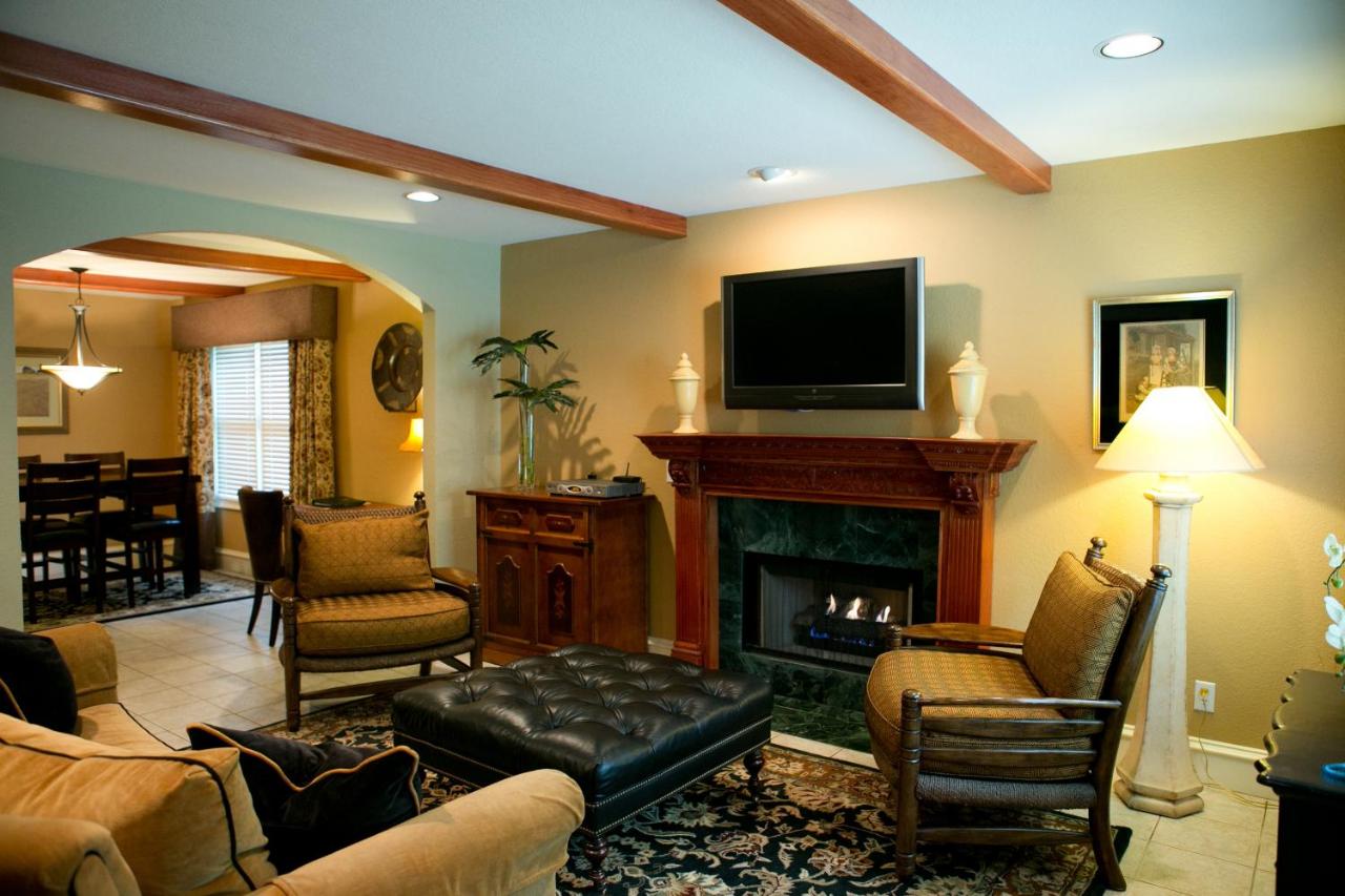 | The Sanford House Inn & Spa