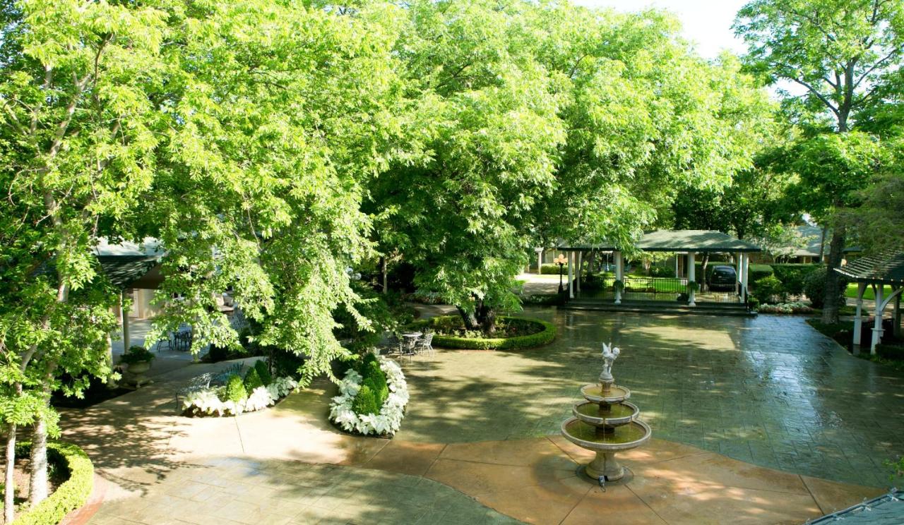| The Sanford House Inn & Spa