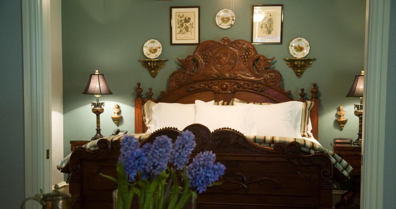  | The Sanford House Inn & Spa