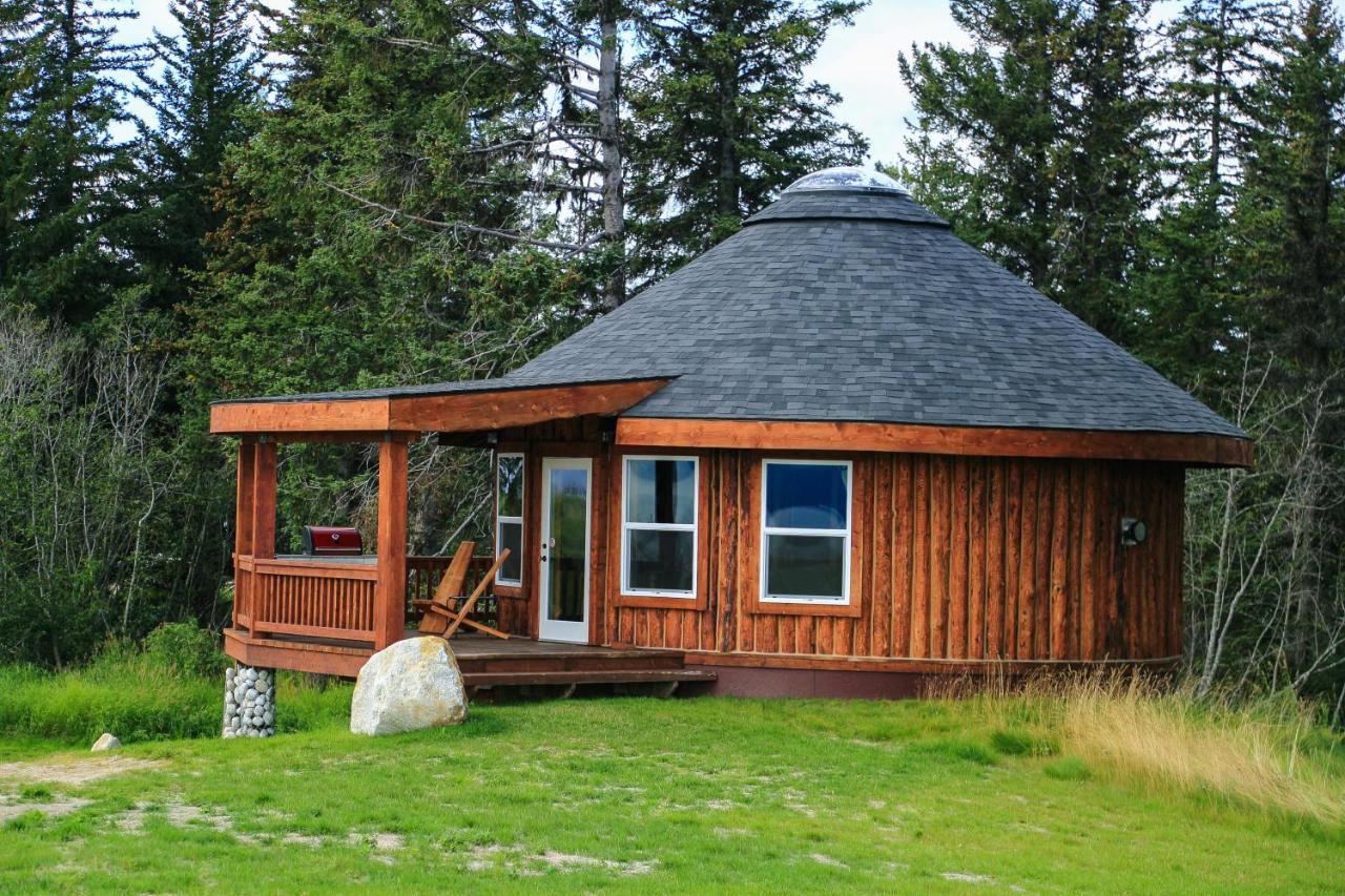 Cottage with Sea View at Kenai Peninsula Suites