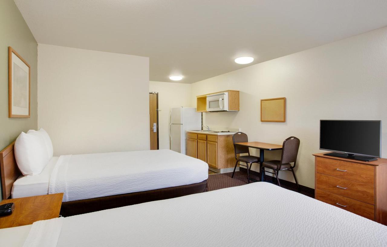 Double Room with Two Double Beds - Non-Smoking at WoodSpring Suites Baton Rouge East I-12