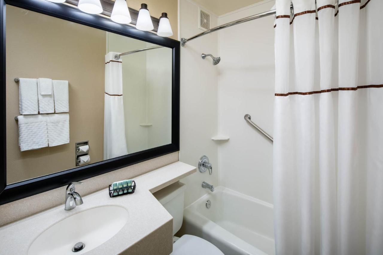 | Best Western University Inn