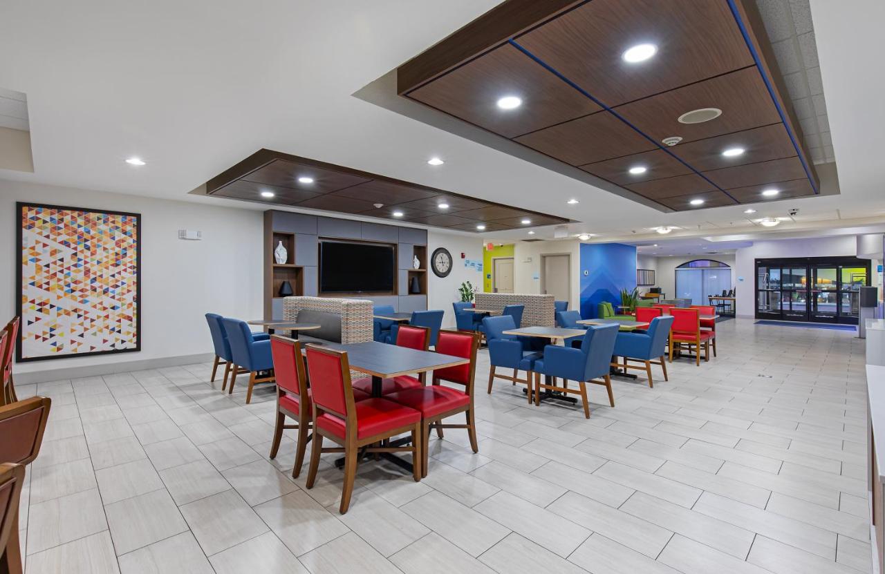 | Holiday Inn Express Hotel & Suites Mount Juliet - Nashville Area, an IHG Hotel