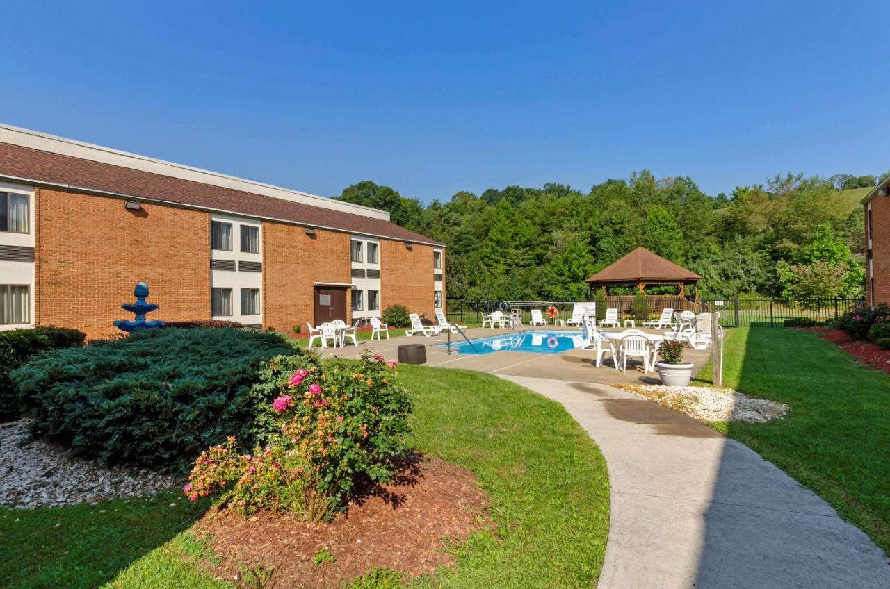| Comfort Inn Bluefield