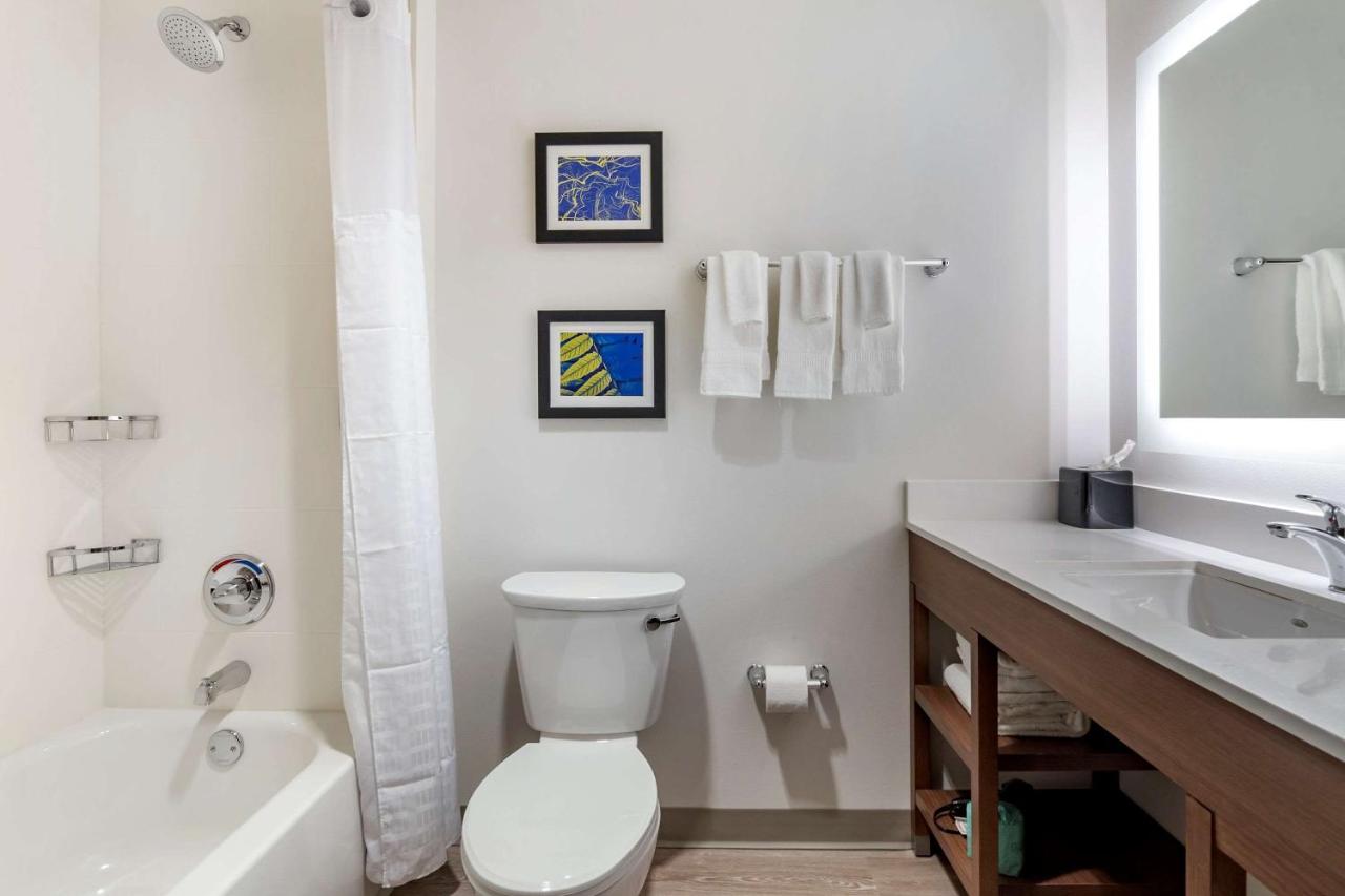 Queen Suite with Two Queen Beds - Non-Smoking at Comfort Suites Grandview - Kansas City