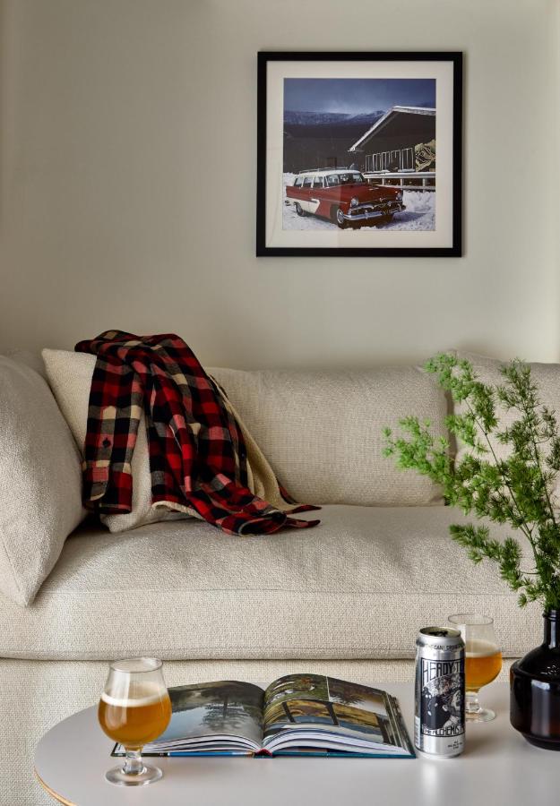 | Tälta Lodge, a Bluebird by Lark