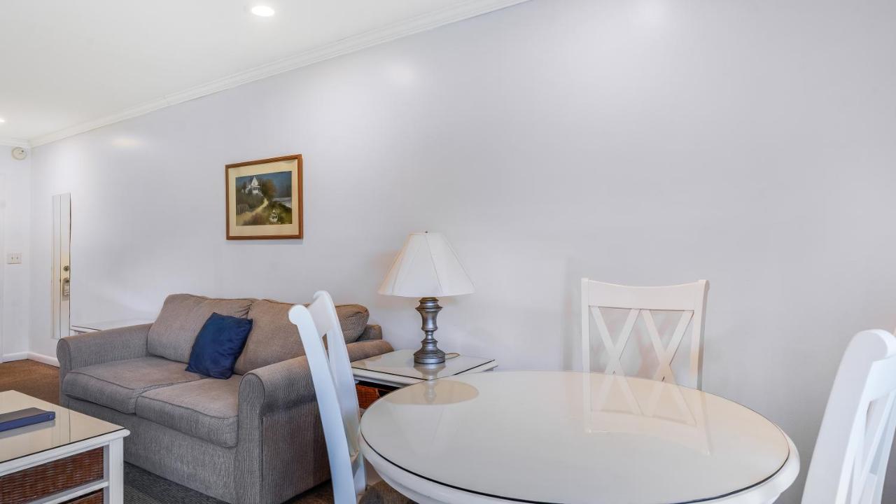 | East Hampton House Resort