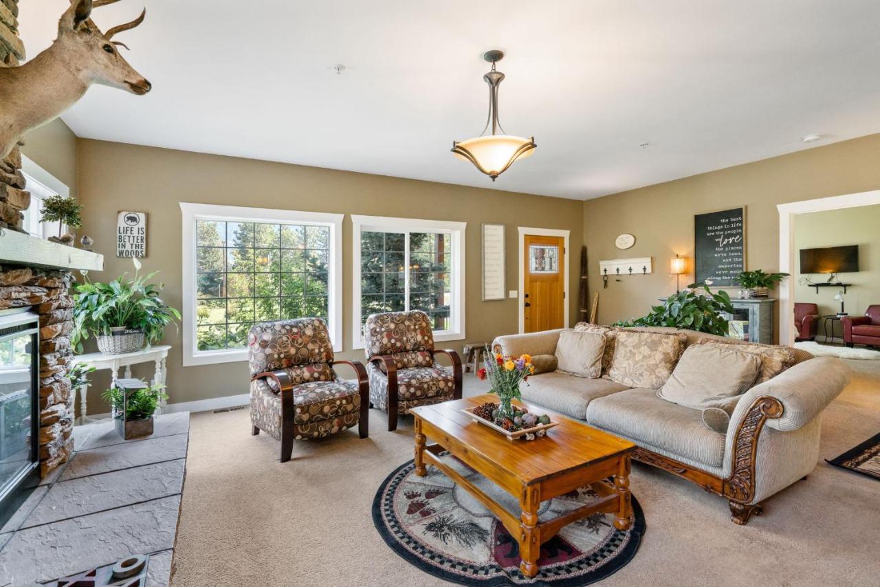 | Granite Hills Inn