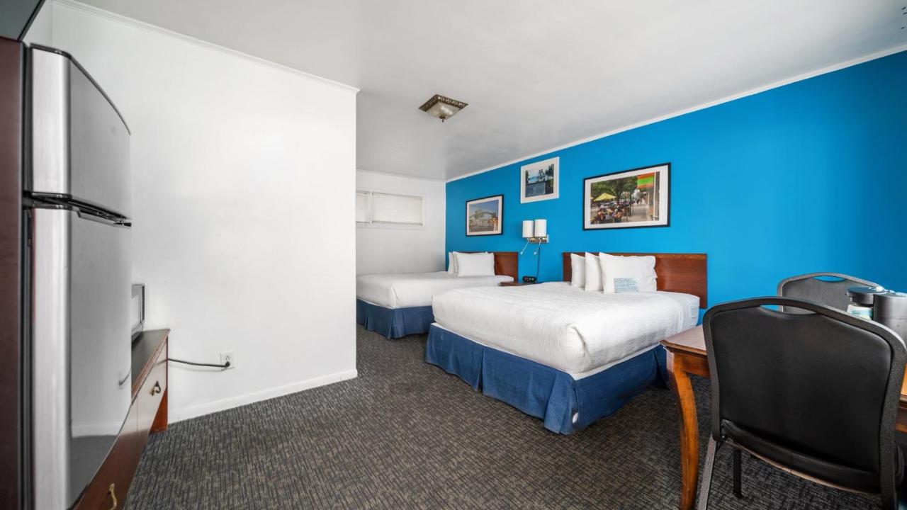  | Grand Traverse Motel