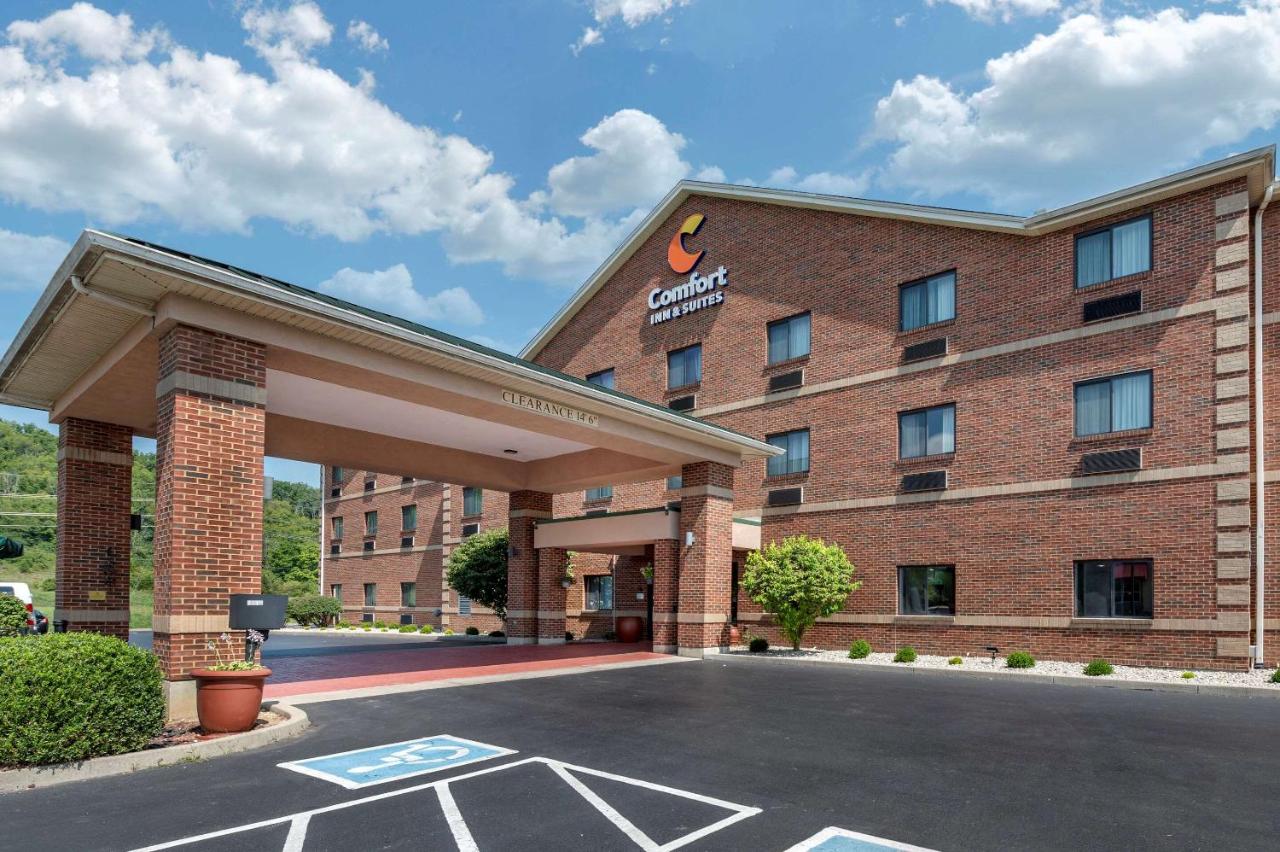 | Comfort Inn Lawrenceburg