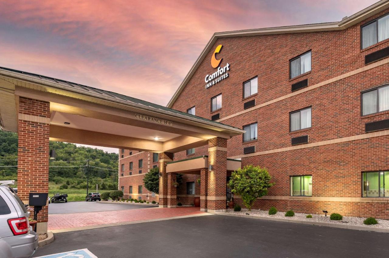 | Comfort Inn Lawrenceburg