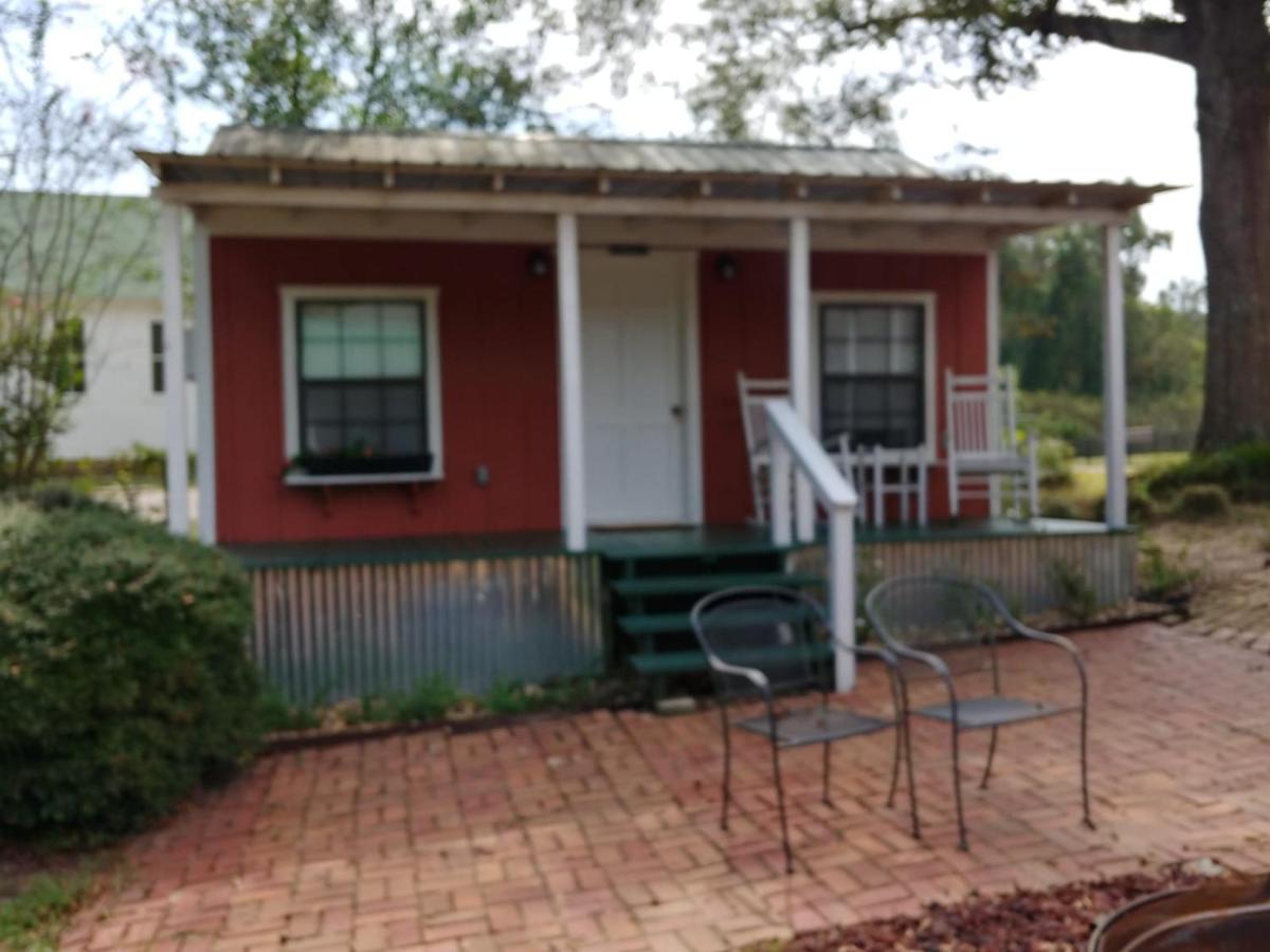 | 3 Sisters Cottages