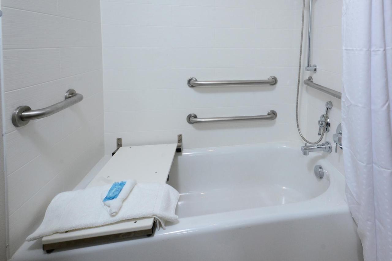 Suite - Hearing Accessible - Non-Smoking at Holiday Inn Express & Suites Raleigh Durham Airport at RTP by IHG
