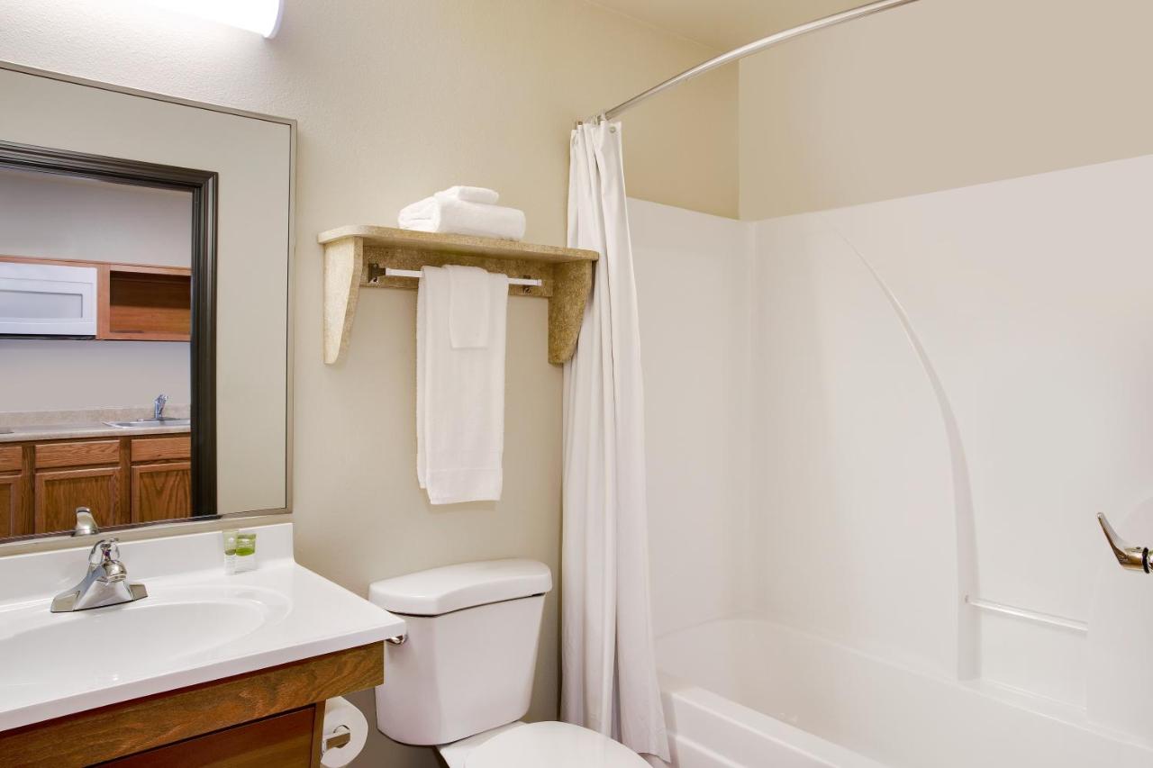 Queen Suite with Sofa - Non-Smoking at WoodSpring Suites Manassas Battlefield Park I-66