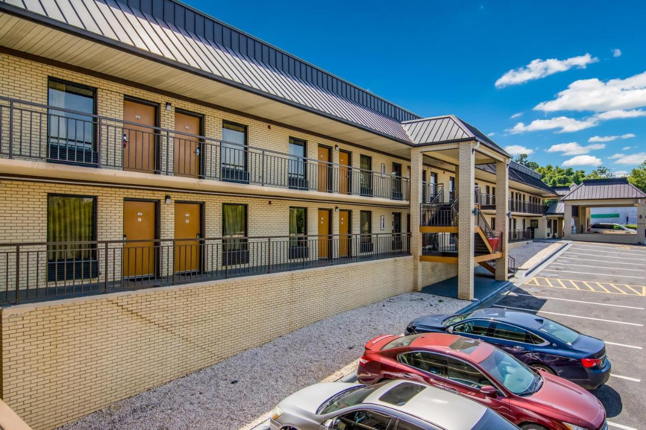  | Americas Best Value Inn Wadesboro