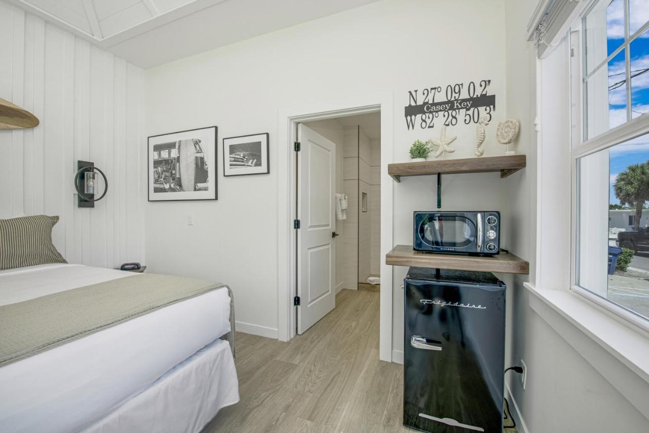 | Casey Key Resorts - Beachfront