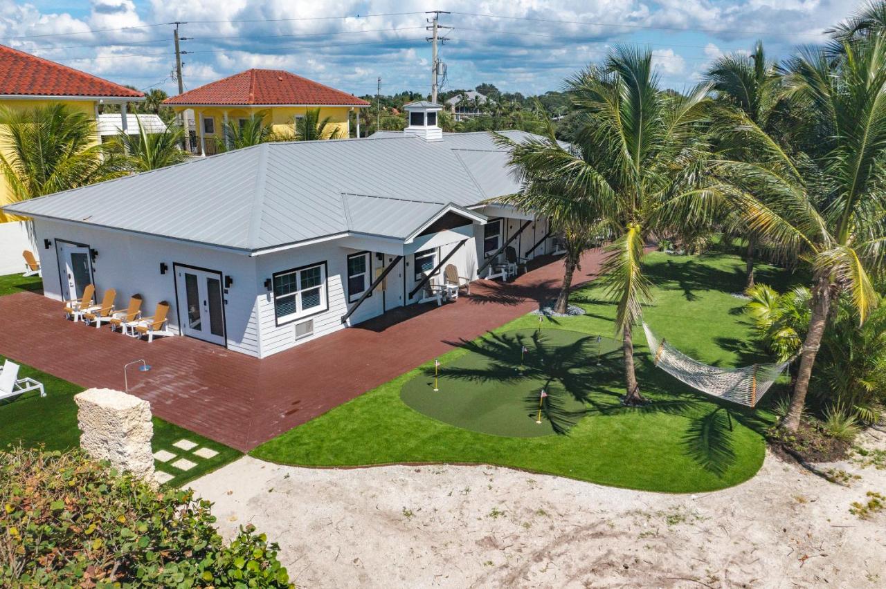 | Casey Key Resorts - Beachfront